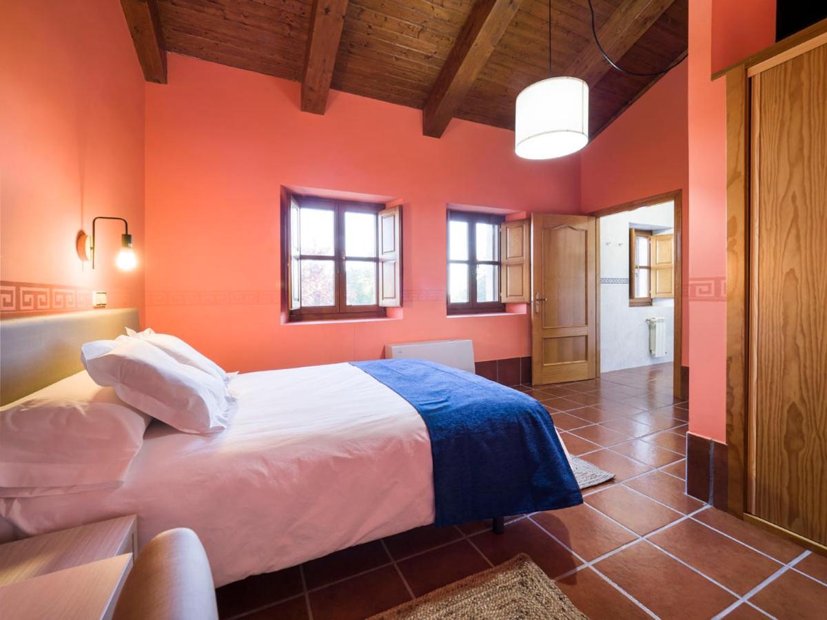 La Casona De Montealegre Guest House Montealegre  ภายนอก รูปภาพ