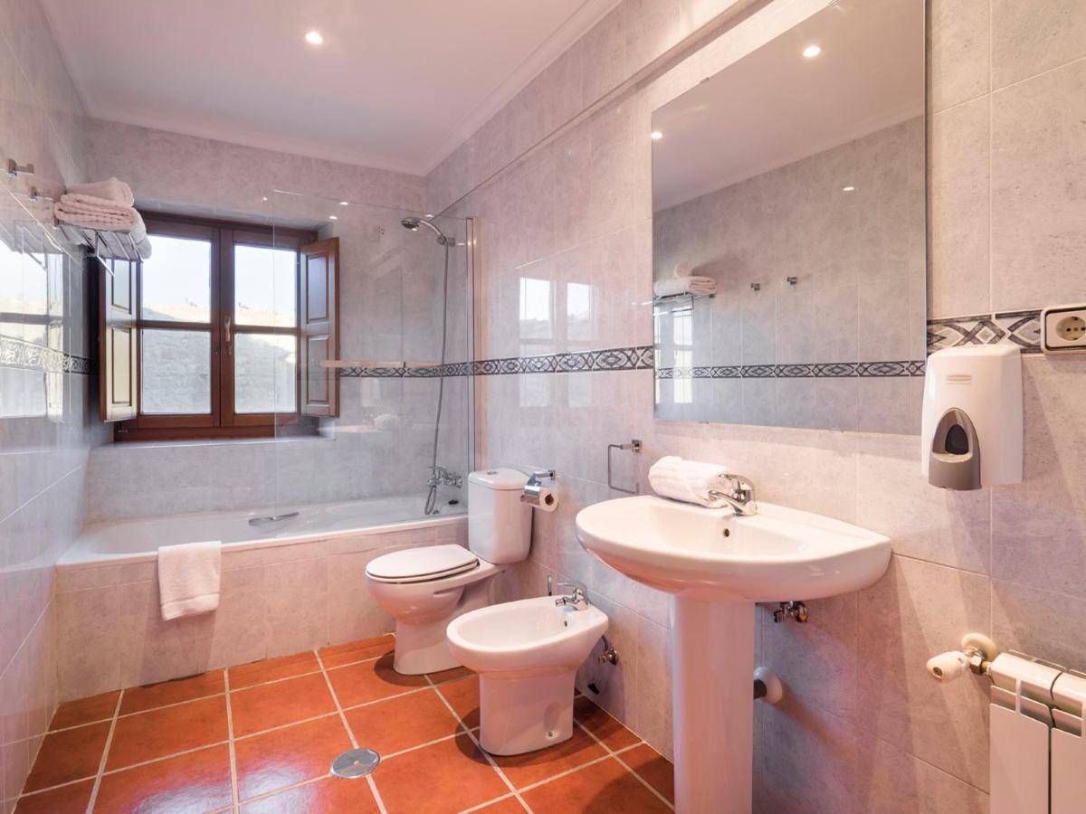 La Casona De Montealegre Guest House Montealegre  ภายนอก รูปภาพ